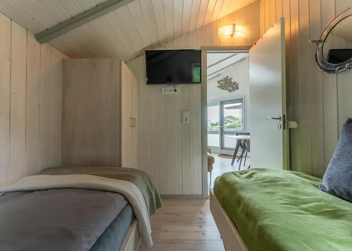 Σπίτι διακοπών 4 Personen Luxusferienhaus Mit Sauna, Kaminofen, Klimaanlage, Kanu Und Seeblick In