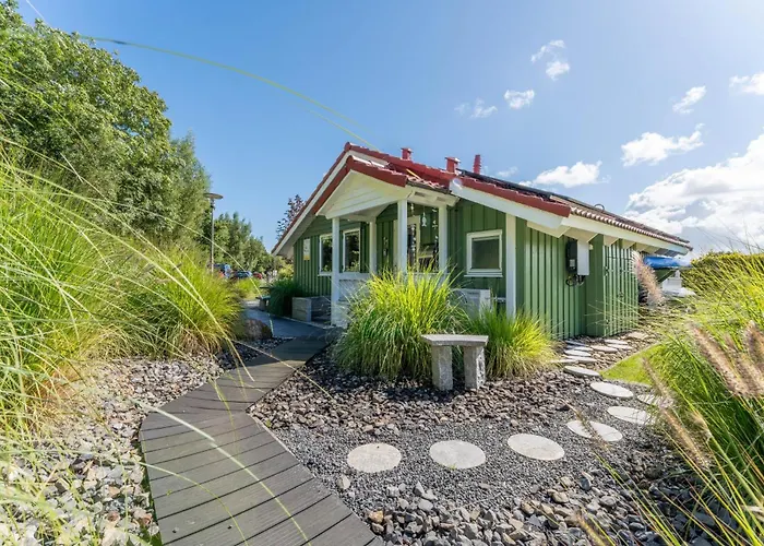 Σπίτι διακοπών 4 Personen Luxusferienhaus Mit Sauna, Kaminofen, Klimaanlage, Kanu Und Seeblick In