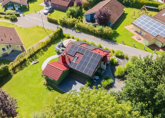 Σπίτι διακοπών 4 Personen Luxusferienhaus Mit Sauna, Kaminofen, Klimaanlage, Kanu Und Seeblick In